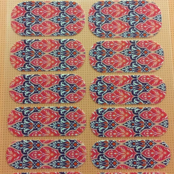 🌻 5/$25 Full Sheet Jamberry Nail Wraps - Picture 2 of 2